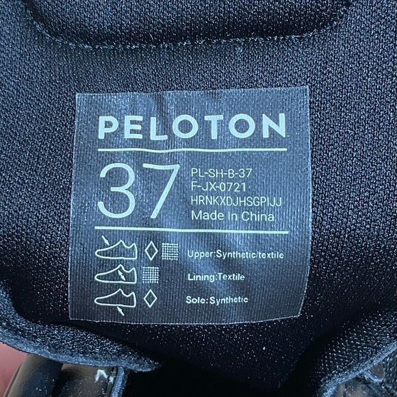 Peloton Cycling Spinning Shoes Size EU 37 / Women's US 6 Black Red PL-SH-B-37 - Picture 9 of 9